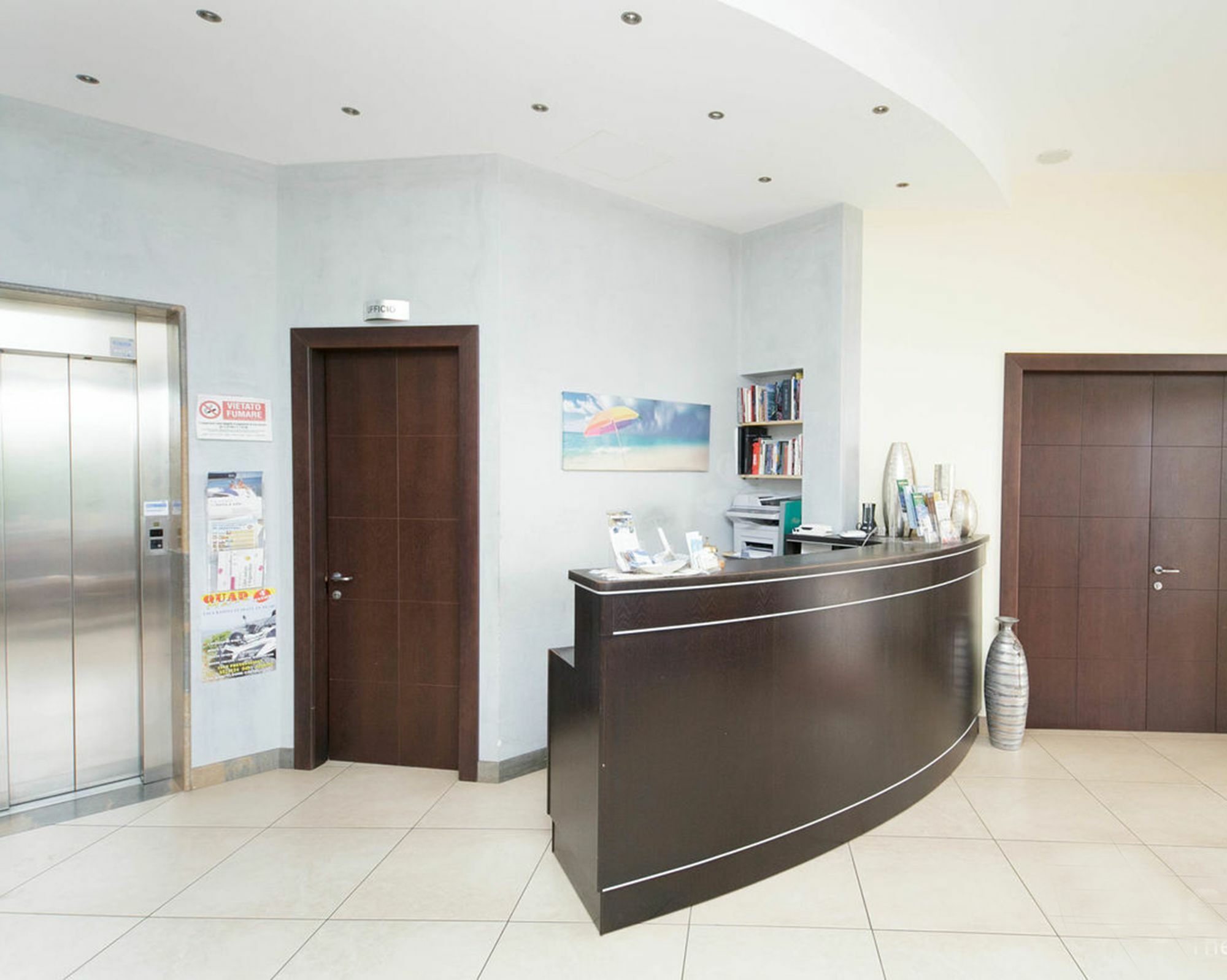 Hotel Al Ritrovo Кастеллуццо Экстерьер фото